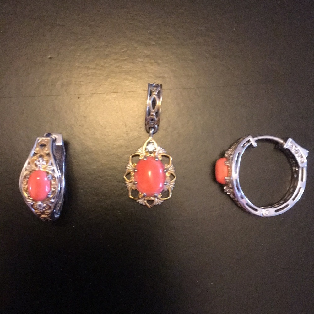 Michael Valitutti Coral earring and necklace set